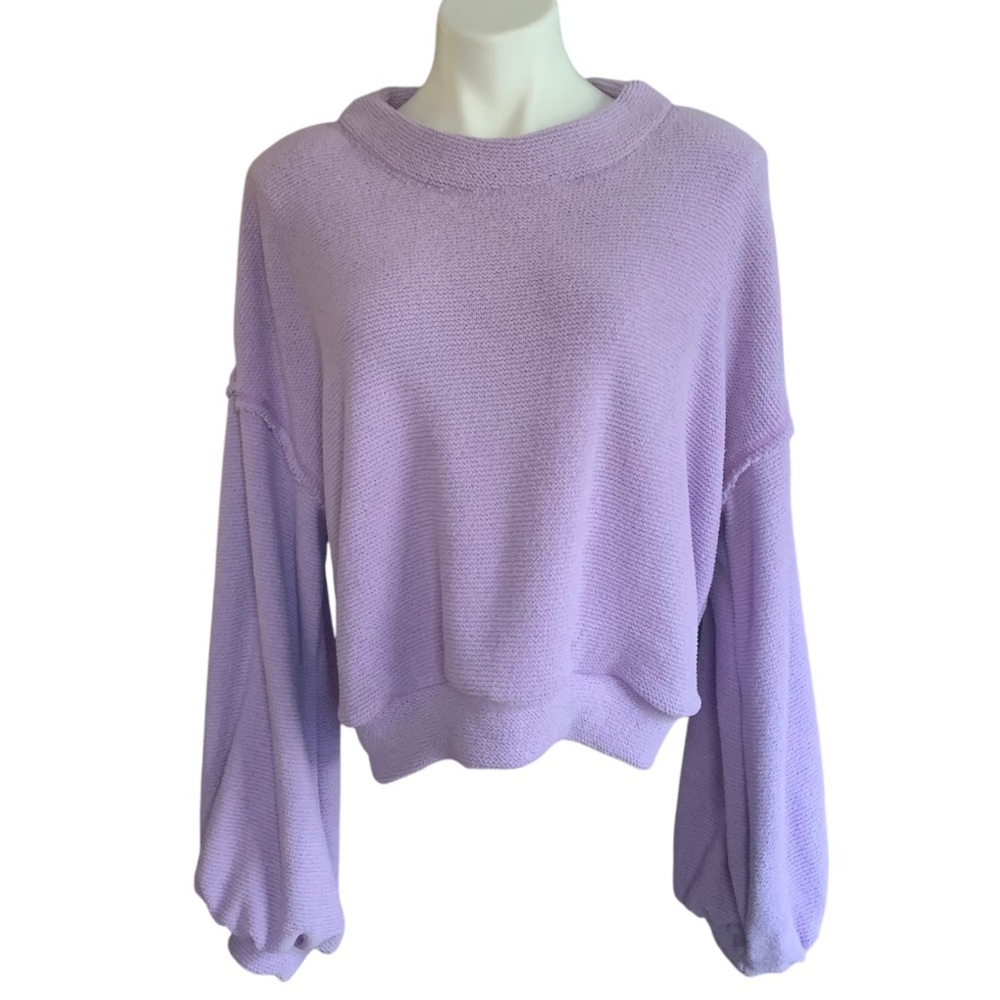 Free People Beach NWT Happy Lavender Cozy Pullover Oversized Fit Sleeves Sz M